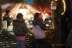 2011_weihnachtsmarkt_messdiener_7