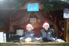 2011_weihnachtsmarkt_messdiener_9